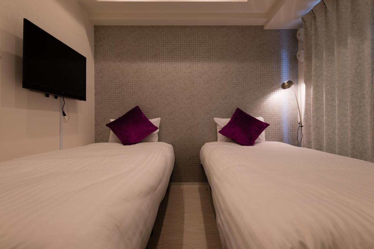 Grandi Nipponbashi Park Hotel Osaka Exterior photo