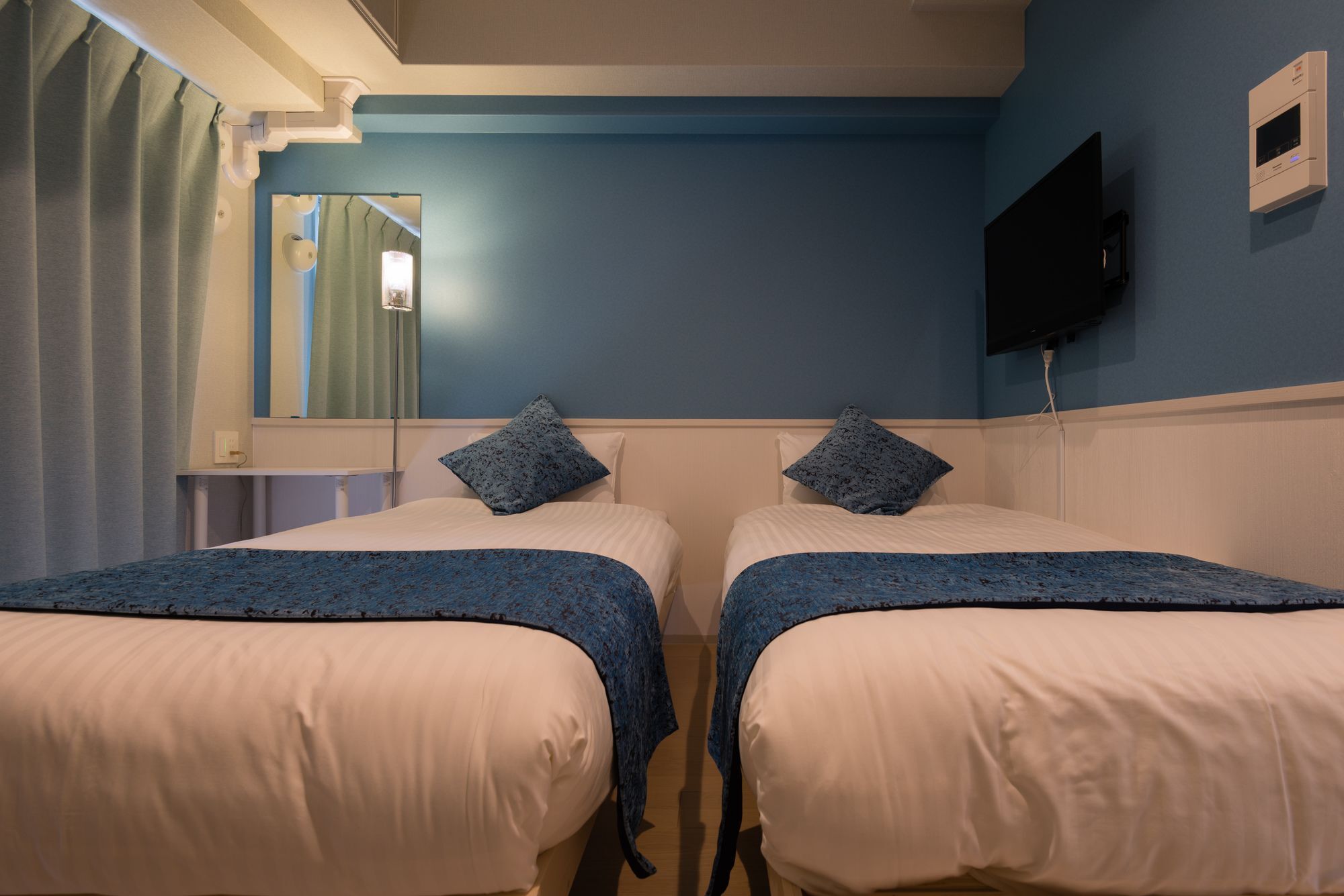 Grandi Nipponbashi Park Hotel Osaka Exterior photo
