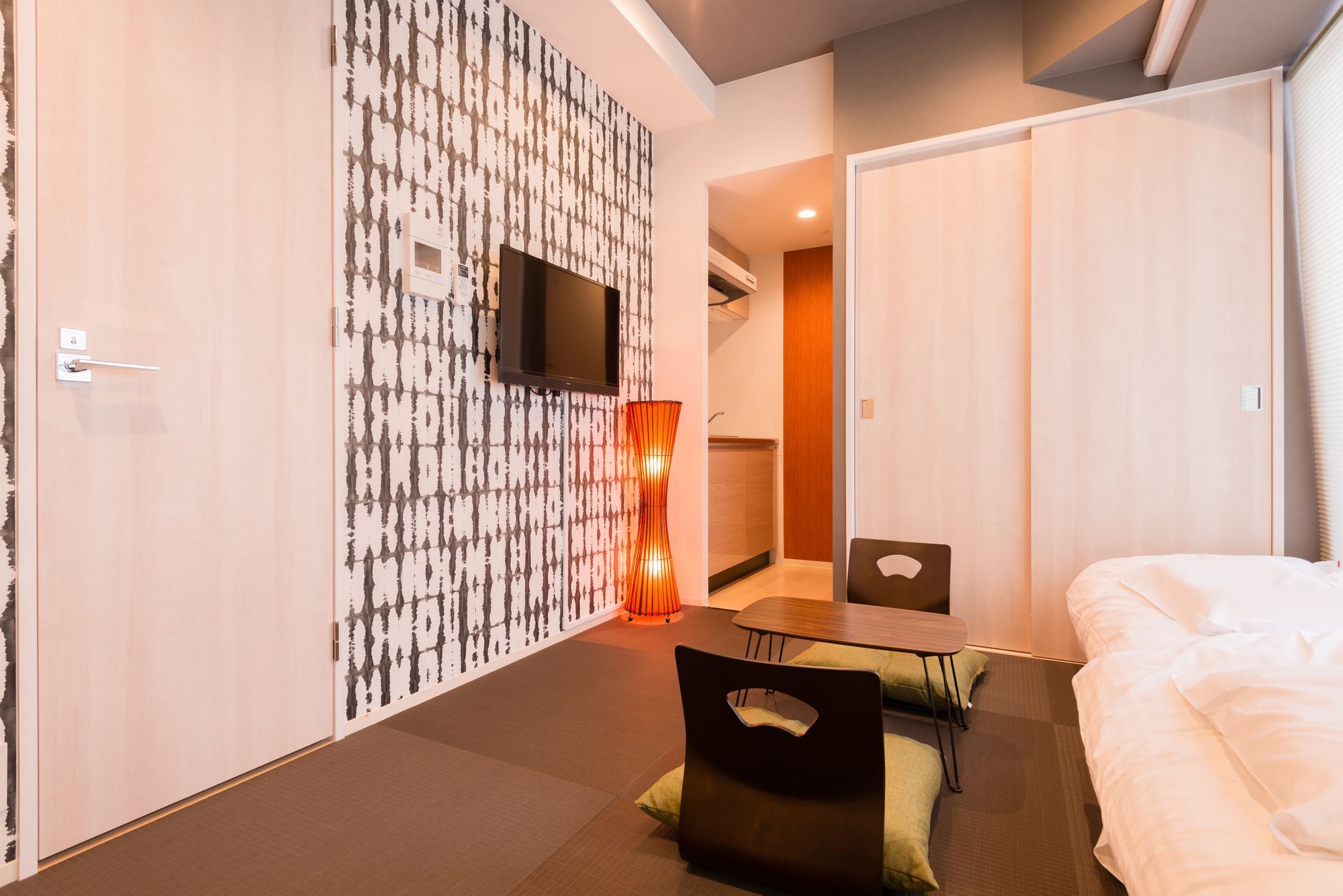 Grandi Nipponbashi Park Hotel Osaka Exterior photo